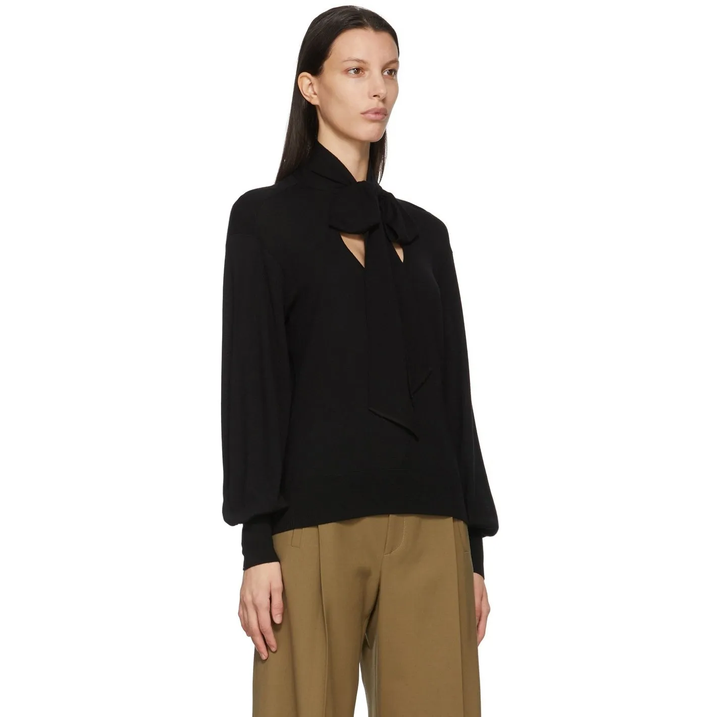 ChloÃ© Black LavalliÃ¨re Sweater