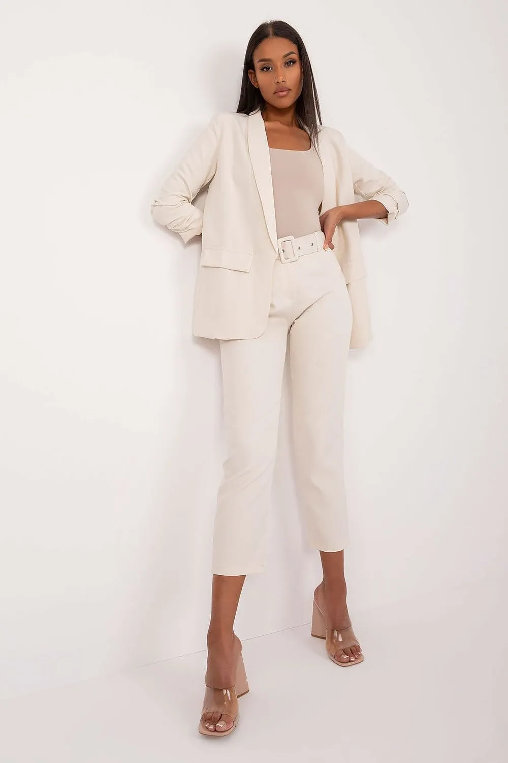 Elegant smooth uniform fabric blazer