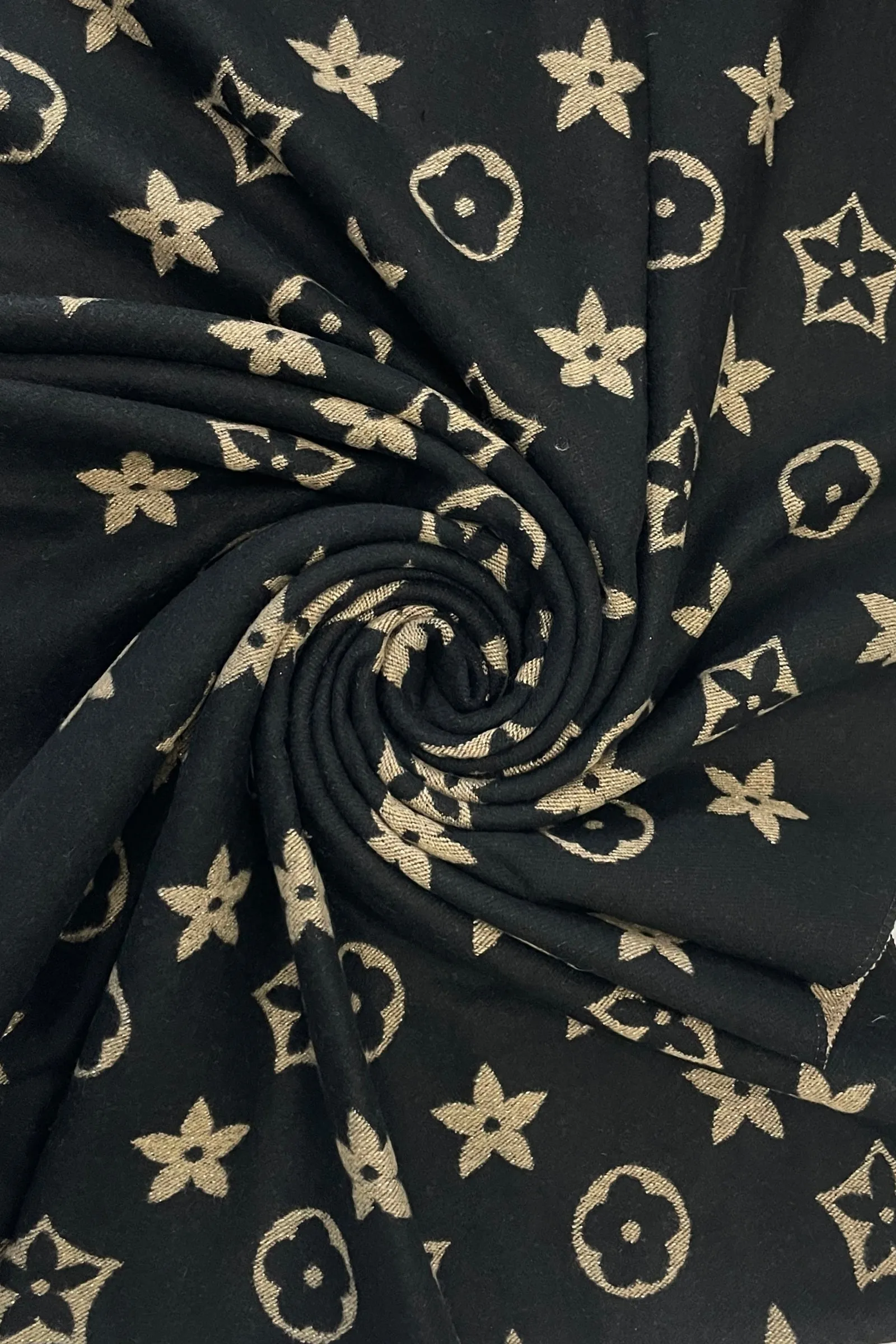 Floral Reversible Metallic Thread Tassel Scarf
