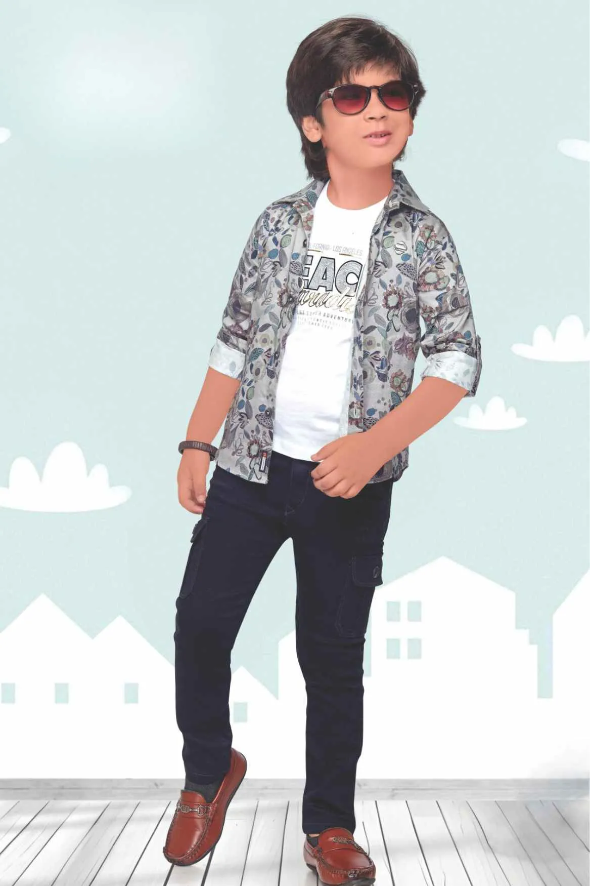 Grey Printed Overcoat With White T Shirt And Pant Set For Boys
