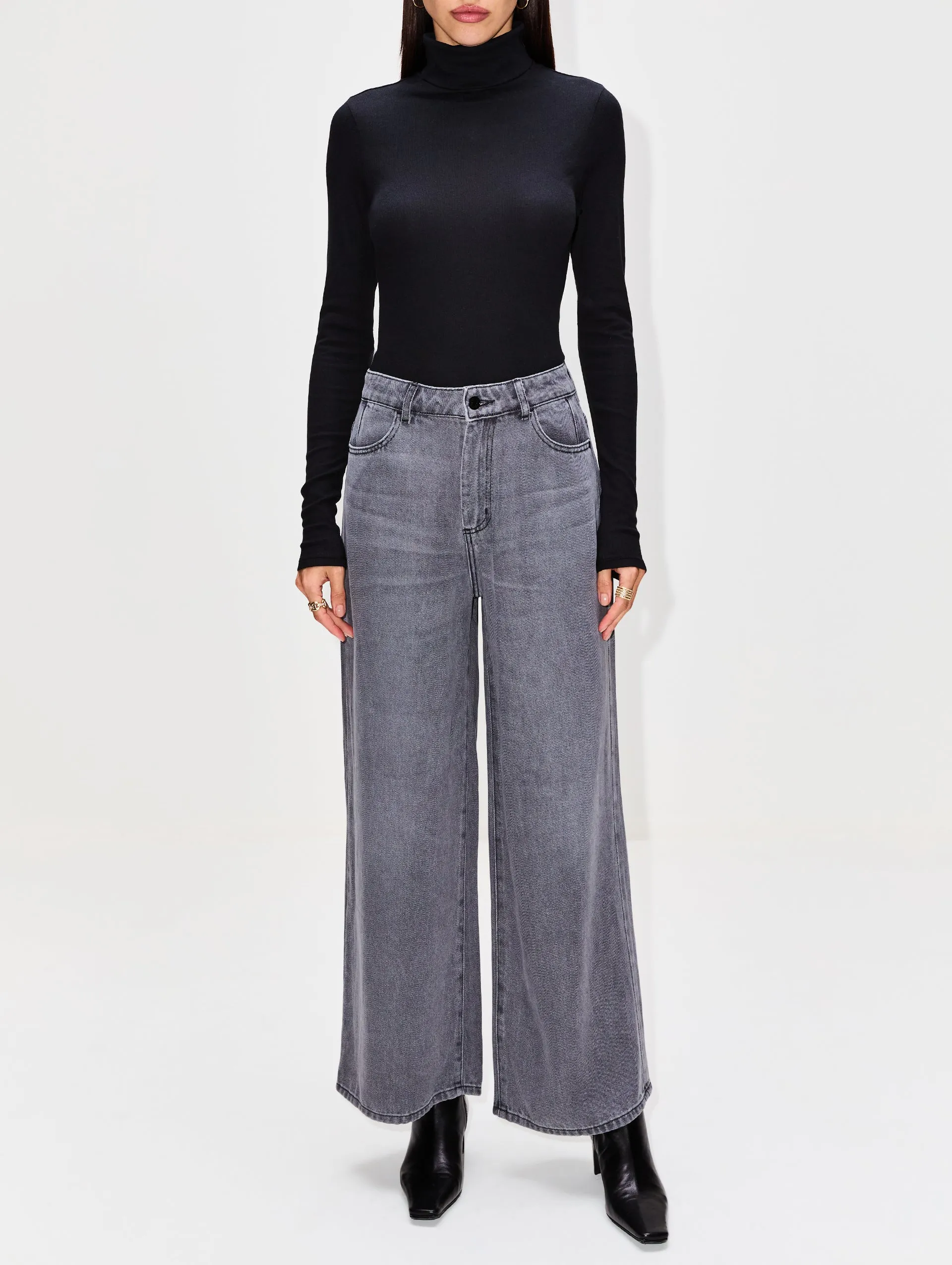 Ribbed Turtleneck Top